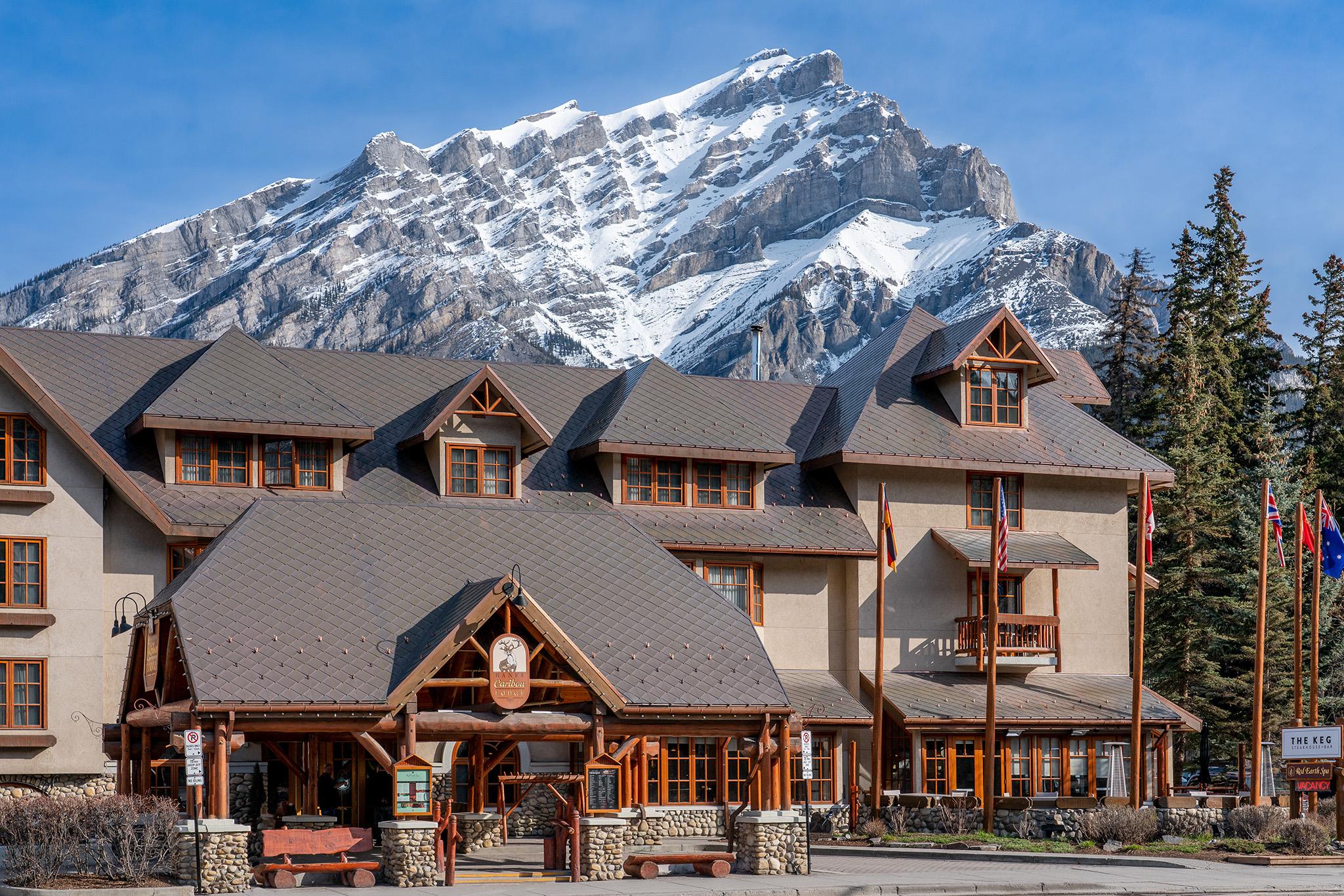 Banff Caribou Lodge And Spa Exteriör bild