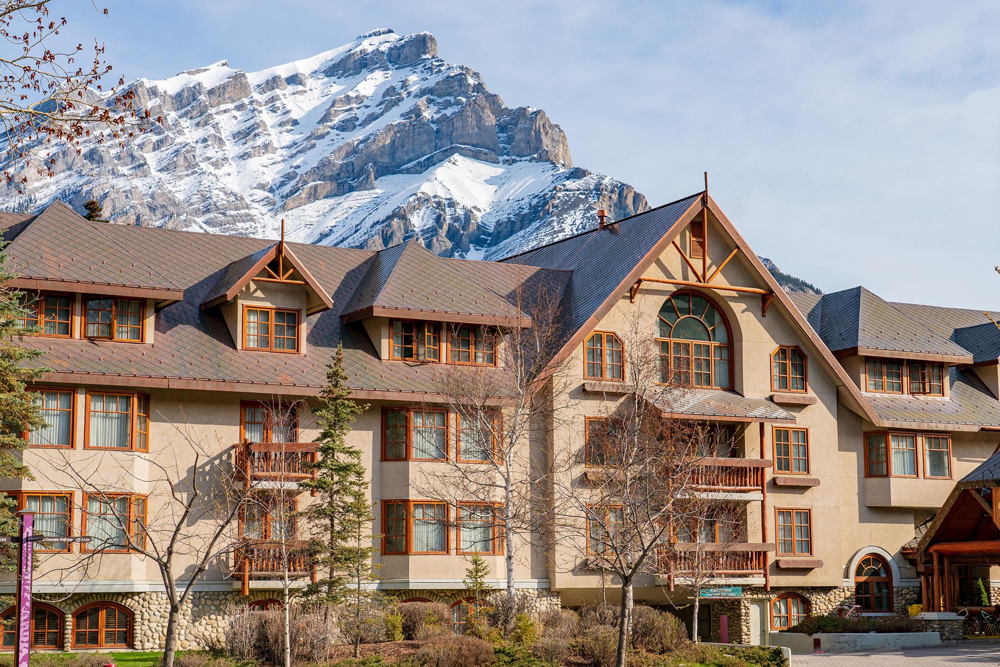 Banff Caribou Lodge And Spa Exteriör bild