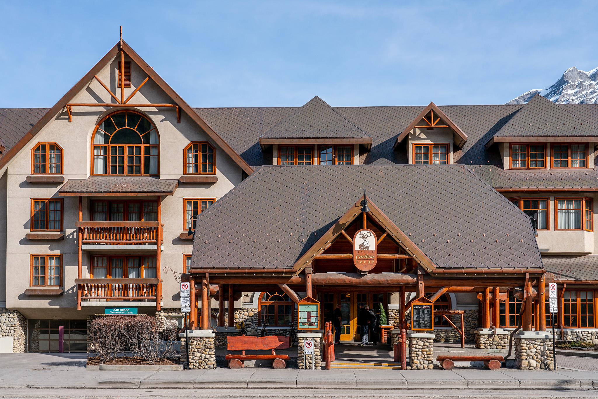 Banff Caribou Lodge And Spa Exteriör bild