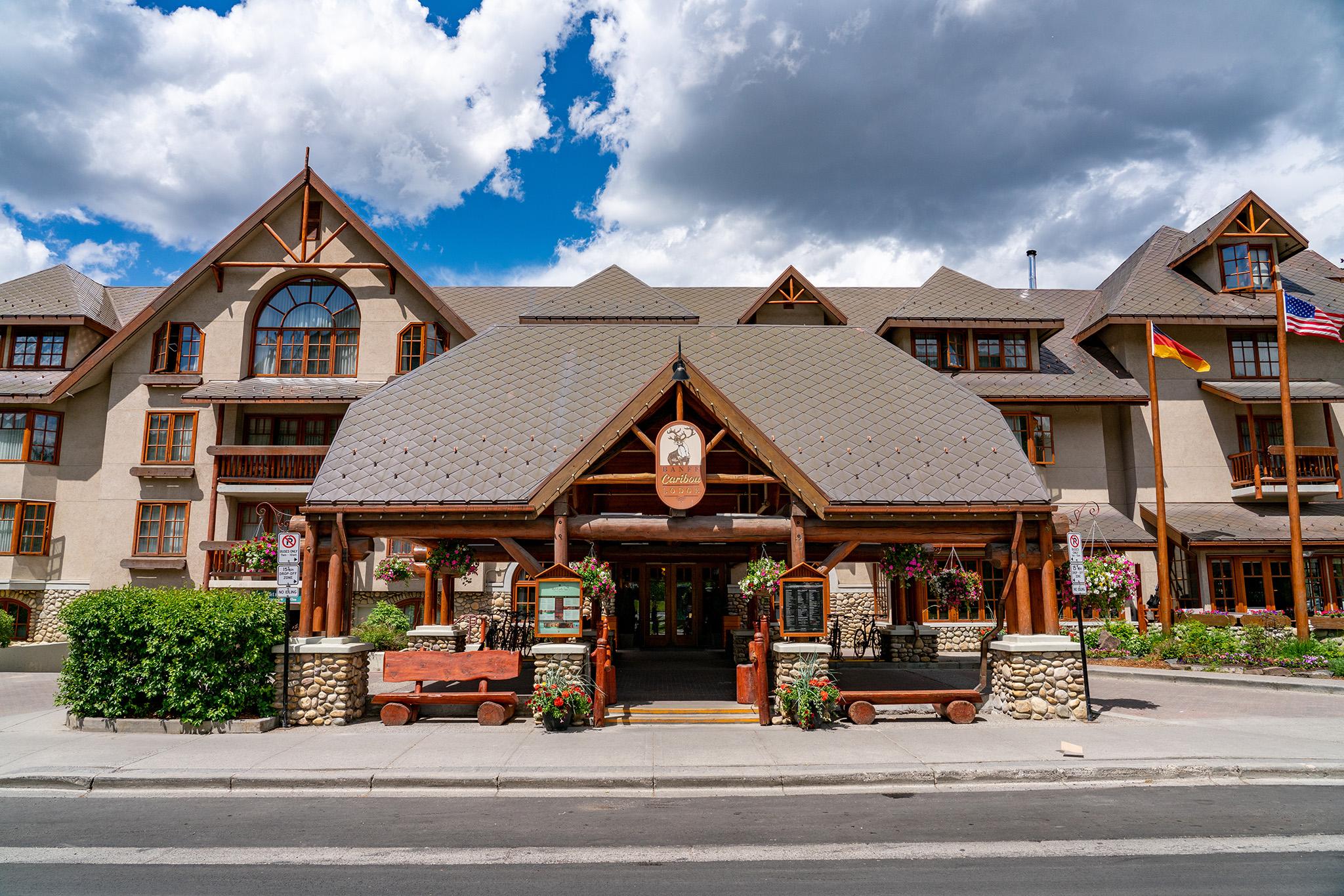 Banff Caribou Lodge And Spa Exteriör bild