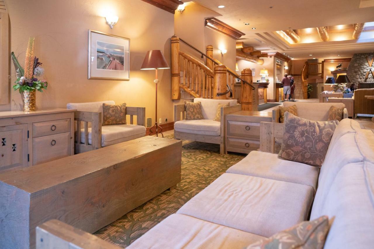 Banff Caribou Lodge And Spa Exteriör bild
